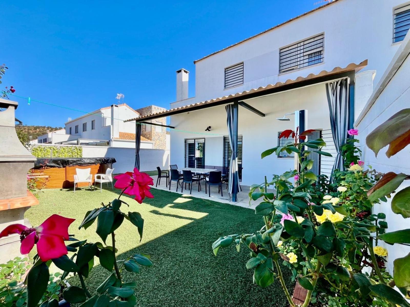 El Venero Villa San Nicolas del Puerto ภายนอก รูปภาพ